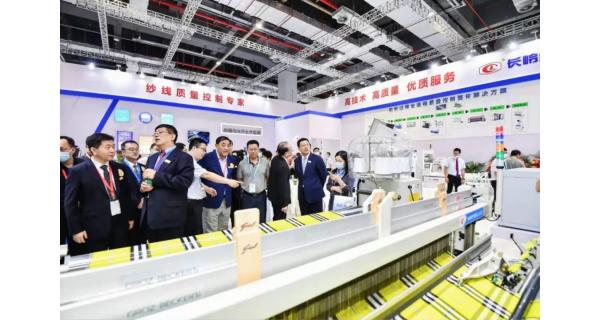 現(xiàn)場 | 首展產(chǎn)品近七成，長嶺紡電提供紡織全流程質(zhì)量控制解決方案